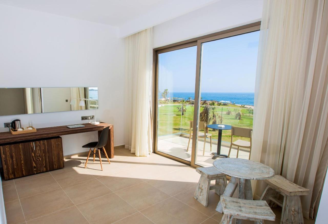 Gold Lagoon Kosher - By Amphora & 4* Paphos